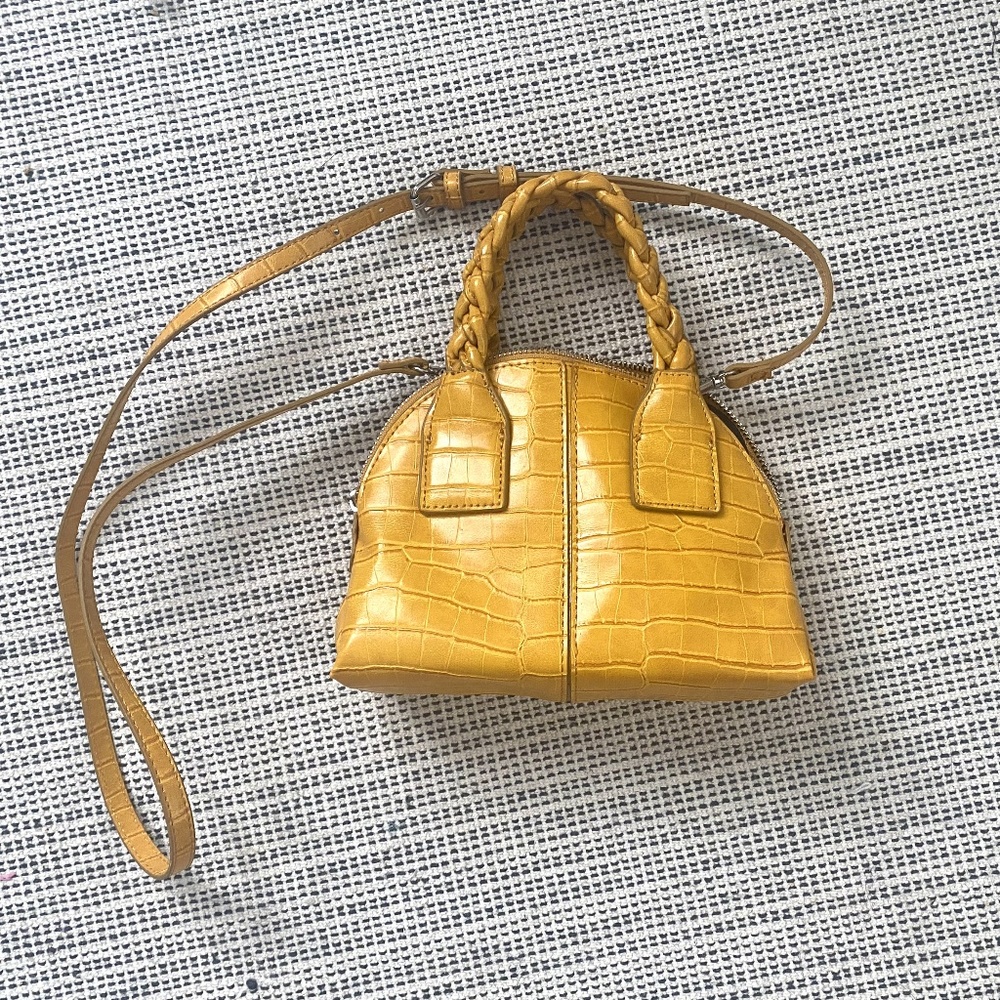 NWOT❤️ZARA Mustard Yellow Leather Mini Bag